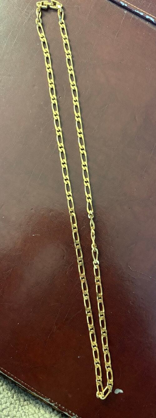 Vintage Signed MONET Gold Tone Figaro Link Chain Necklace 28”